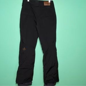 Dakine Women’s XS pants black color pre owned very good condition